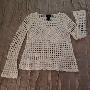 🔶️ Adorable Sweater with Bell Sleeves